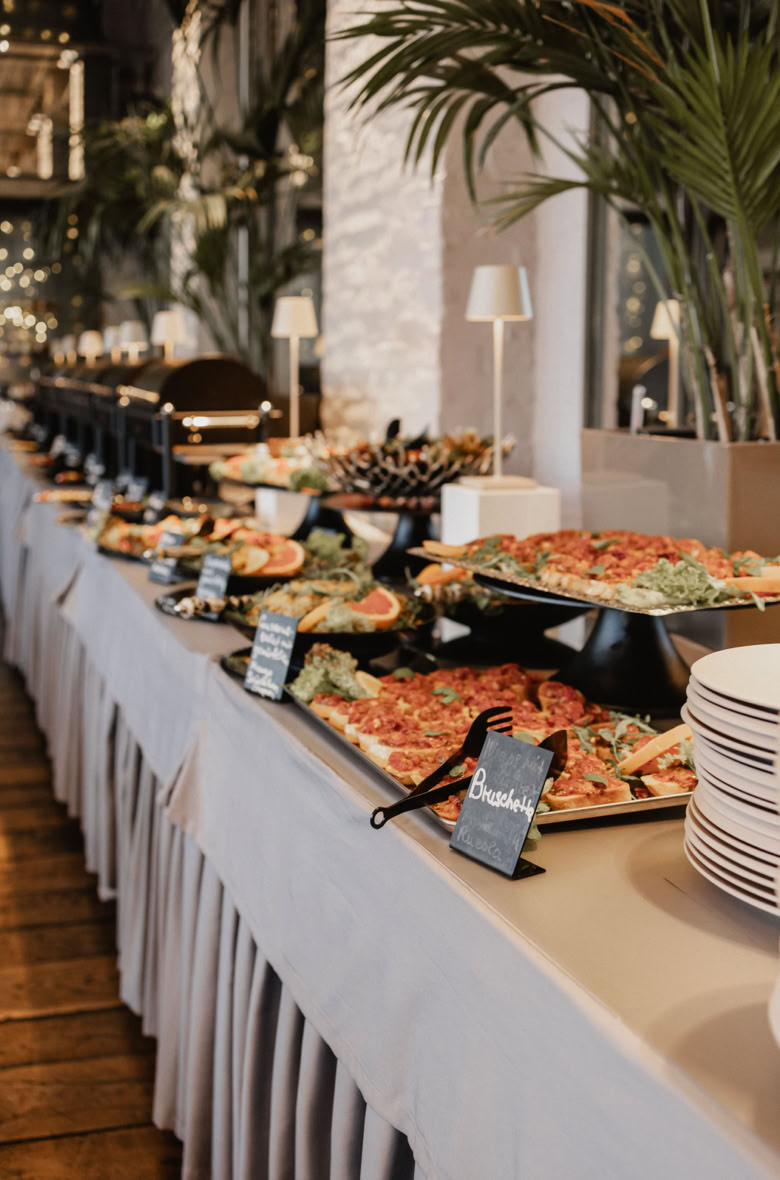 Buffet im Kunstsalon Köln